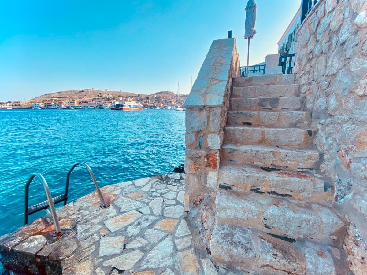 Villa Amalia Chalki Town Buitenkant foto