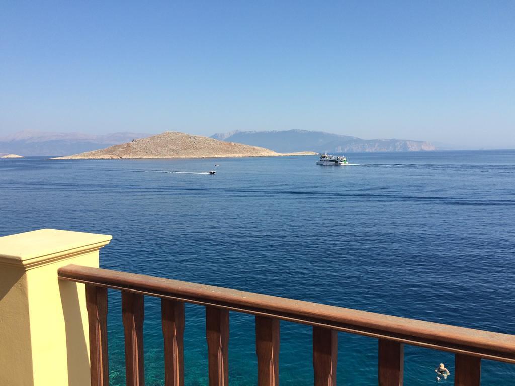 Villa Amalia Chalki Town Buitenkant foto