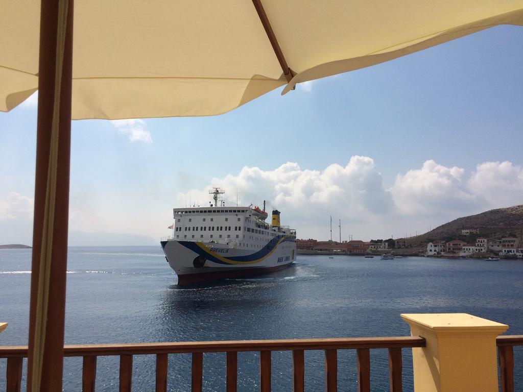 Villa Amalia Chalki Town Buitenkant foto